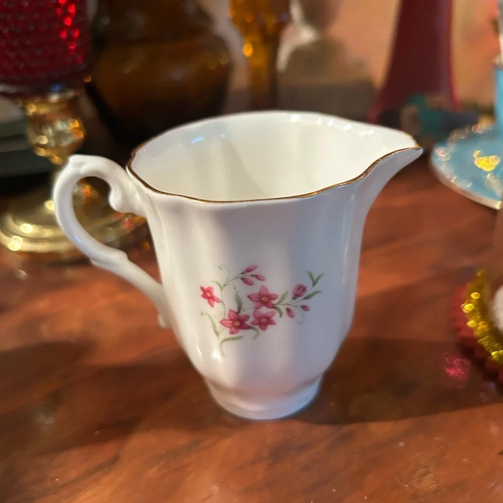 Vintage Royal Grafton Floral Fine Bone China Creamer